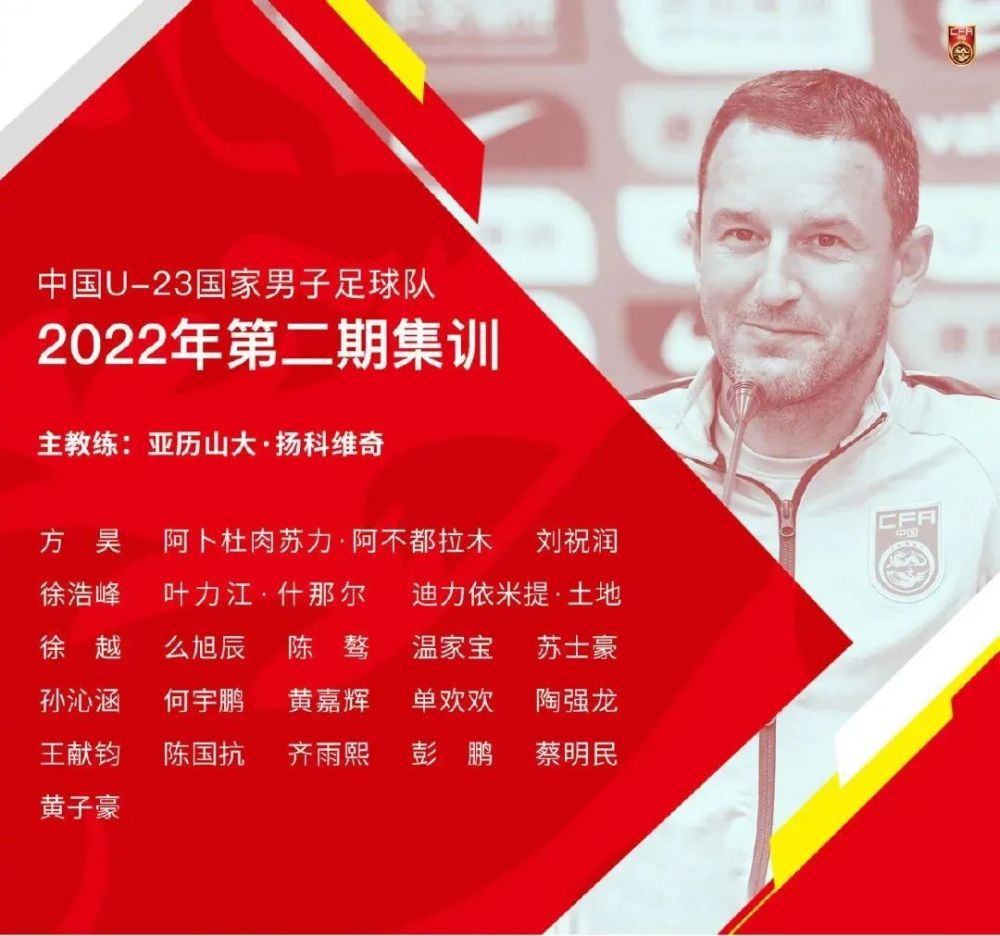 有两千五百名万龙殿的佣兵。